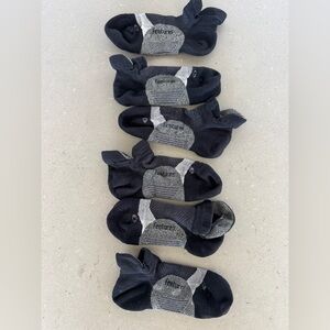 Feetures Elite light cushion socks